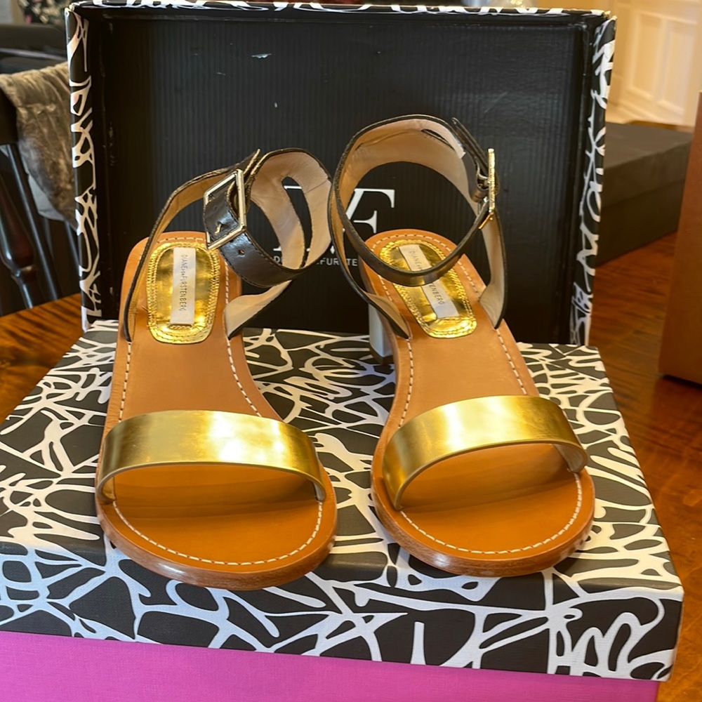 DVF Gold Specchio TmoroSoft Vacchetta shoes